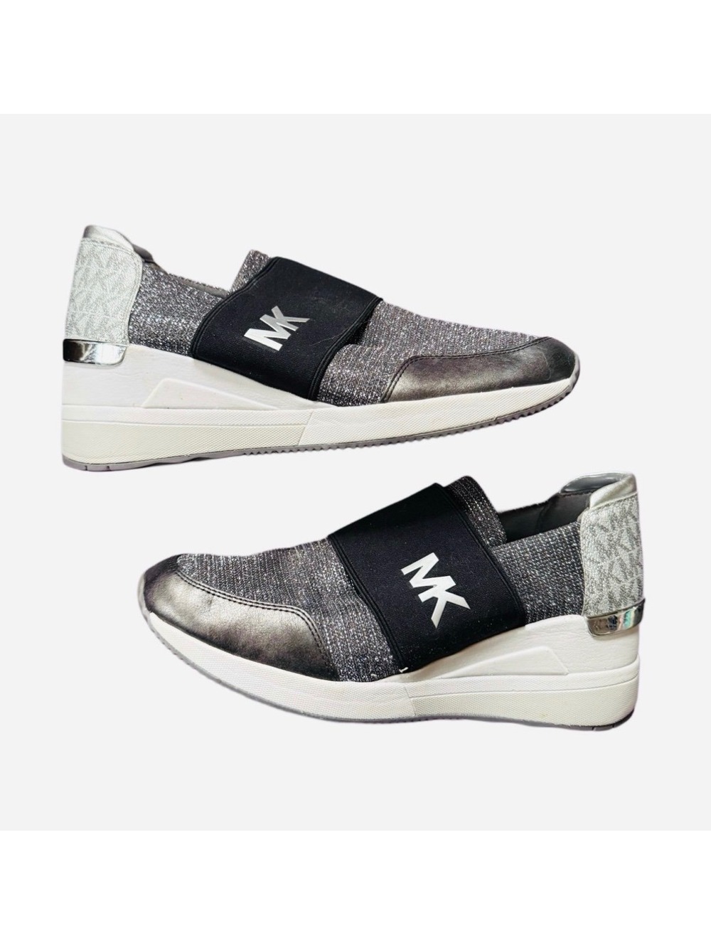 Michael Kors Women's Size 9 Slip-On Sneakers with MK Logo Elastic Band, Silver/黑